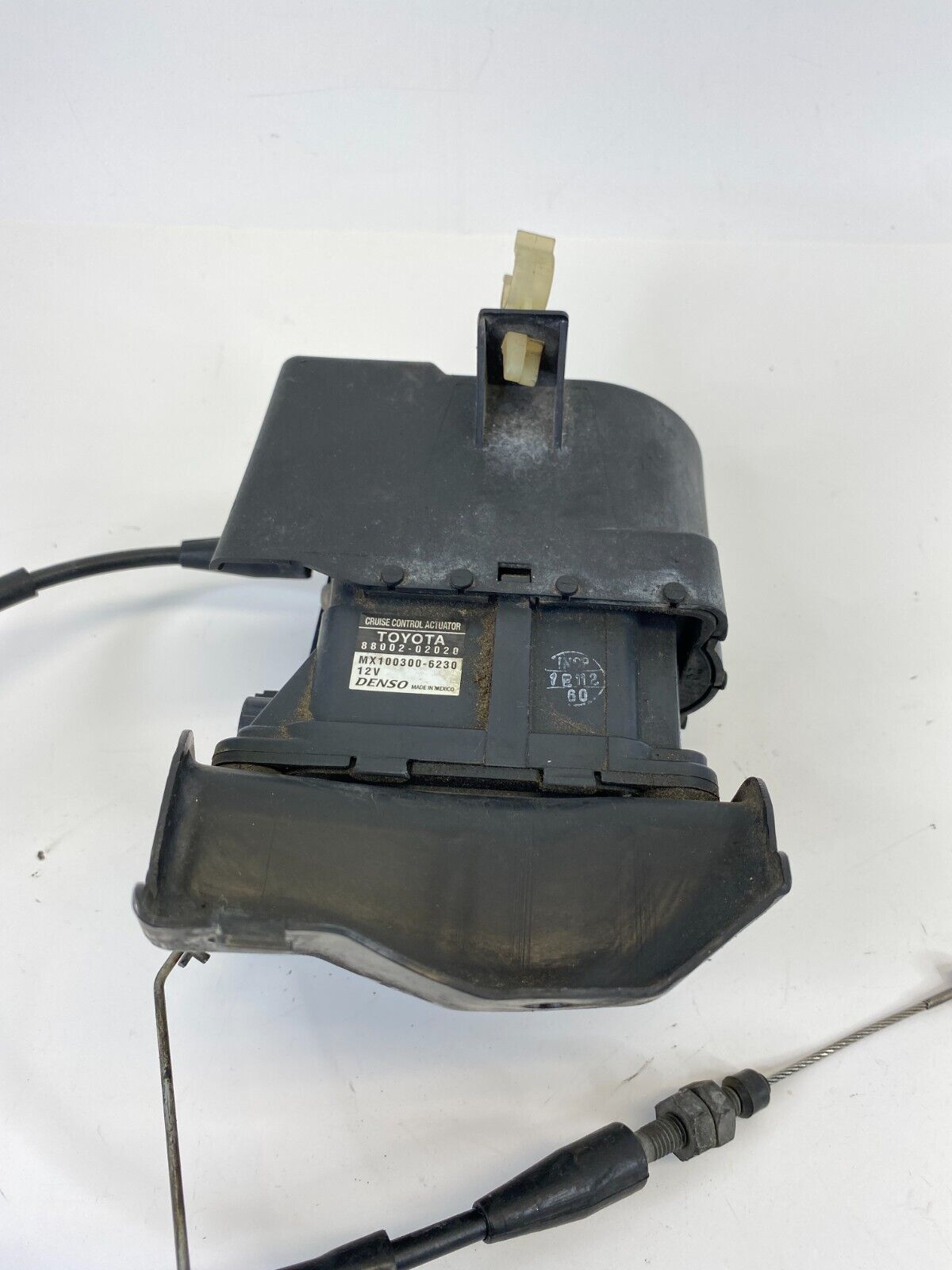 2003-2006 Toyota Corolla Cruise Control Module Actuator Unit 88002-02020 OEM