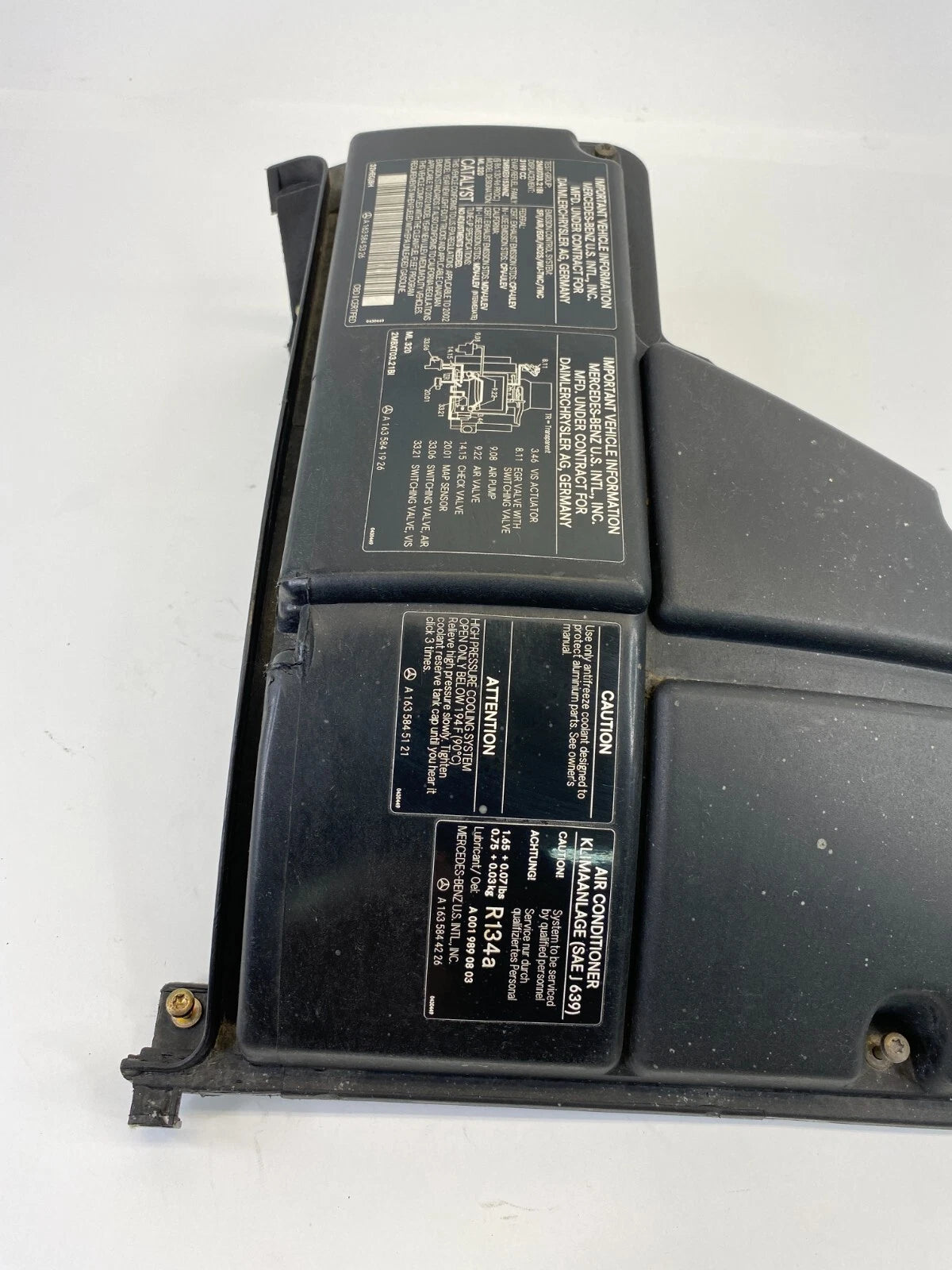 1998-2003 MERCEDES-BENZ ML 320 FUSE RELAY BOX ECU MODULE TOP PLASTIC COVER OEM