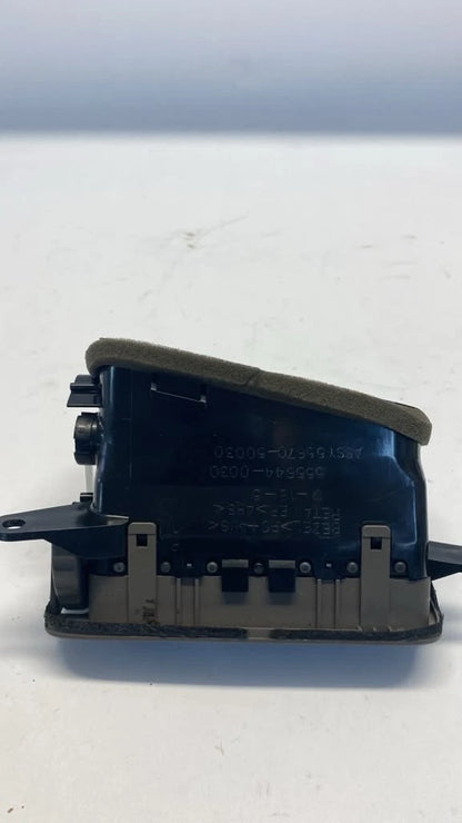 95-00 LEXUS LS400 FRONT RIGHT PASSENGER SIDE DASH OUTER A/C AIR VENT 55670-50030