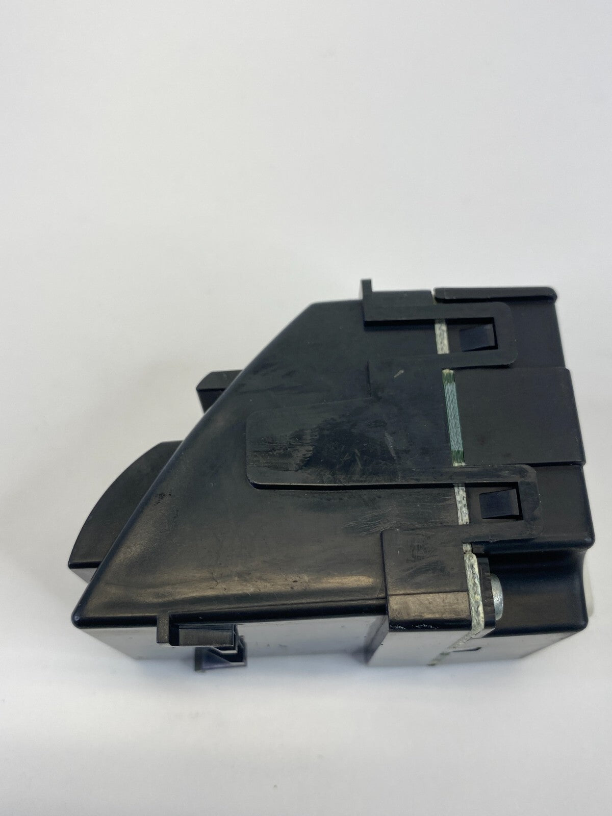 2007-2011 Toyota Camry Center Dash Emergency Hazard Warning Switch 84332-06100