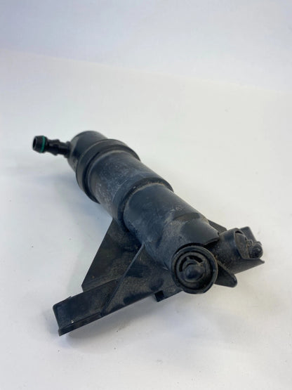 2004-2007 BMW 530I 525I 06-10 BMW 550I LEFT HEADLIGHT WASHER NOZZLE LH OEM