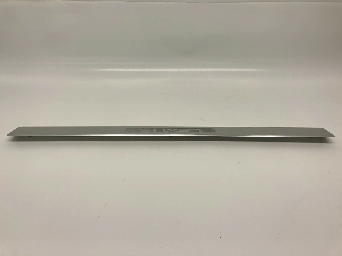 2006 LEXUS GS300 07-11 GS350 FRONT RIGHT PASSENGER DOOR SILL SCUFF TRIM PLATE