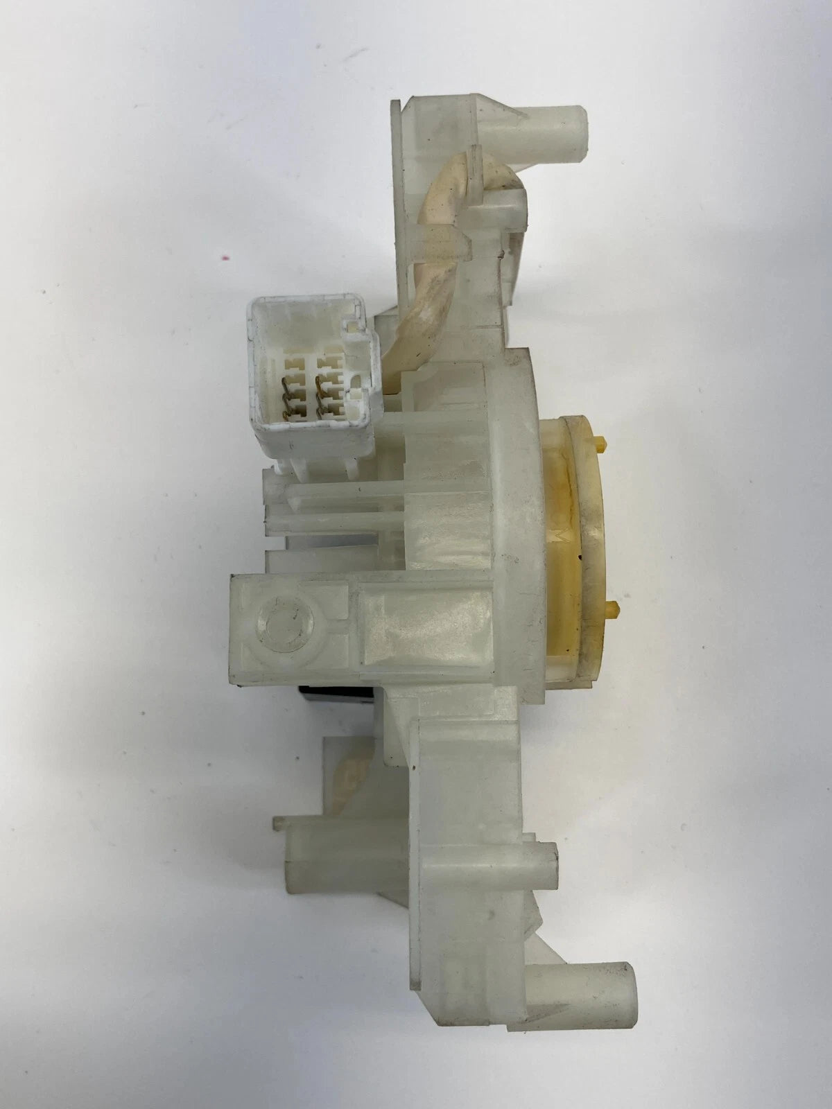01-03 LEXUS RX300 3.0L STEERING COLUMN COMBO SWITCH MOUNT HOUSING 84310-48080