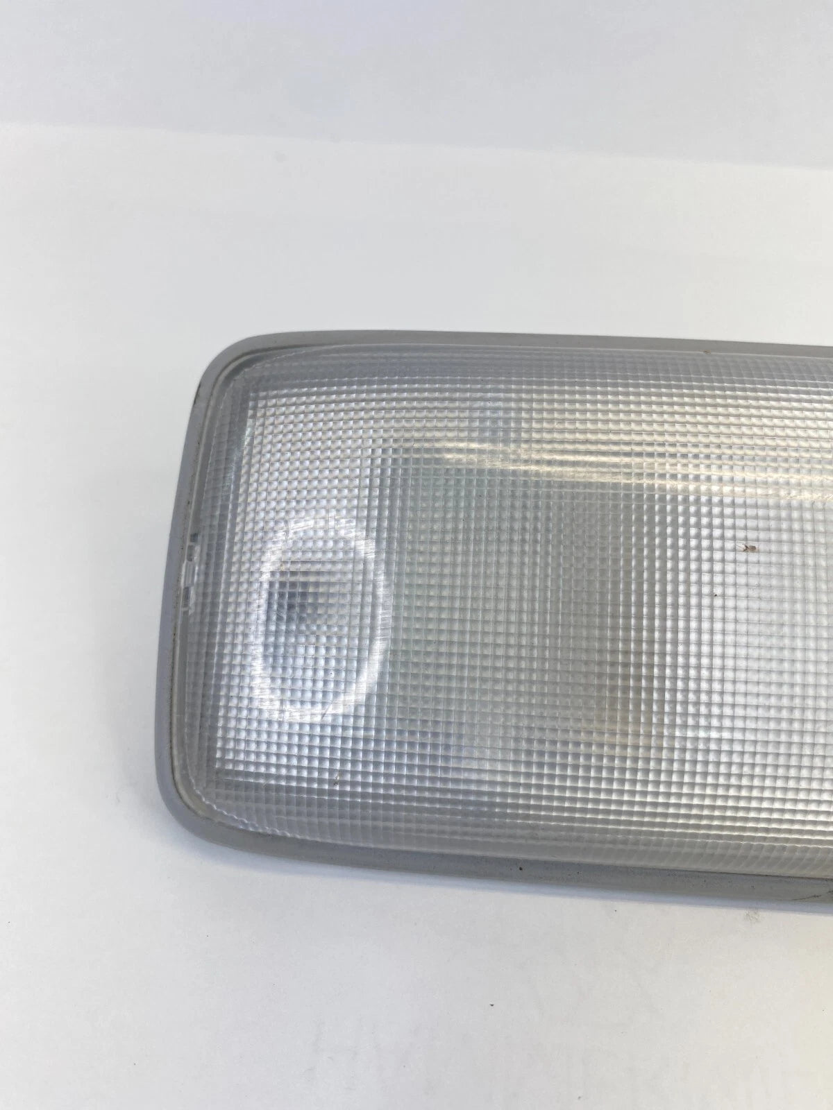 2004 2005 2006 MAZADA MPV DOME LIGHT LAMP OVERHEAD SWITCH CONTROL OEM