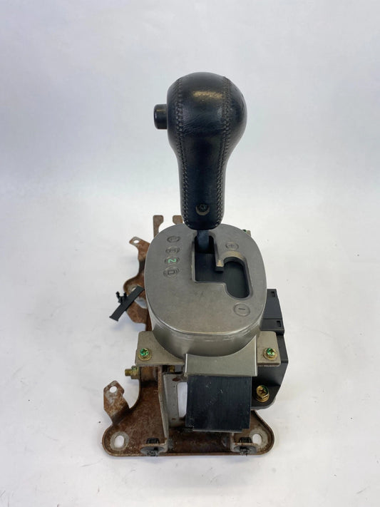 2000-2005 MITSUBISHI ECLIPSE 2.4L L4 A/T FLOOR GEAR SHIFTER LEVER W / KNOB OEM