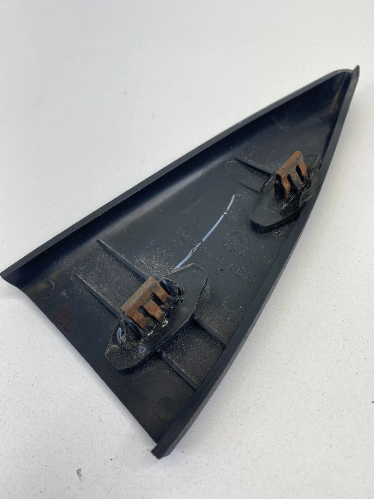 08-11 FORD FOCUS REAR LEFT SIDE INNER CORNER COVER TRIM MOLDING 8S4354254K06