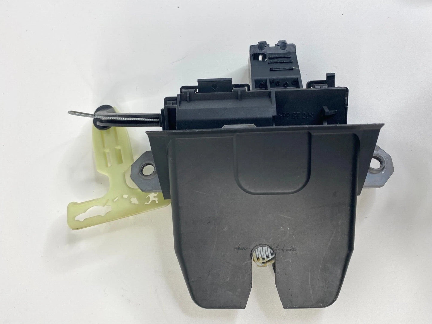 2012-2018 FORD FOCUS SEDAN REAR TRUNK LID LOCK LATCH ACTUATOR BM51-A442A66-CC