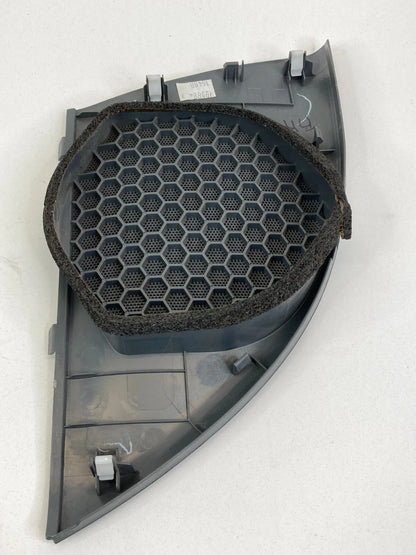 05-07 HONDA ODYSSEY REAR RIGHT SIDE 3RD ROW SPEAKER GRILLE COVER TRIM 84612-SHJ