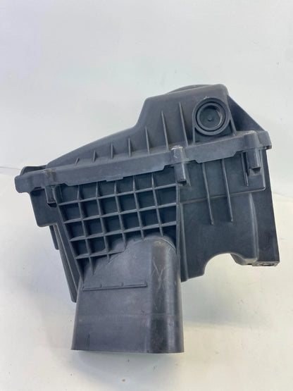 2010 2011 Buick LaCrosse 3.6L V6 Air Intake Cleaner Box Housing Assembly OEM