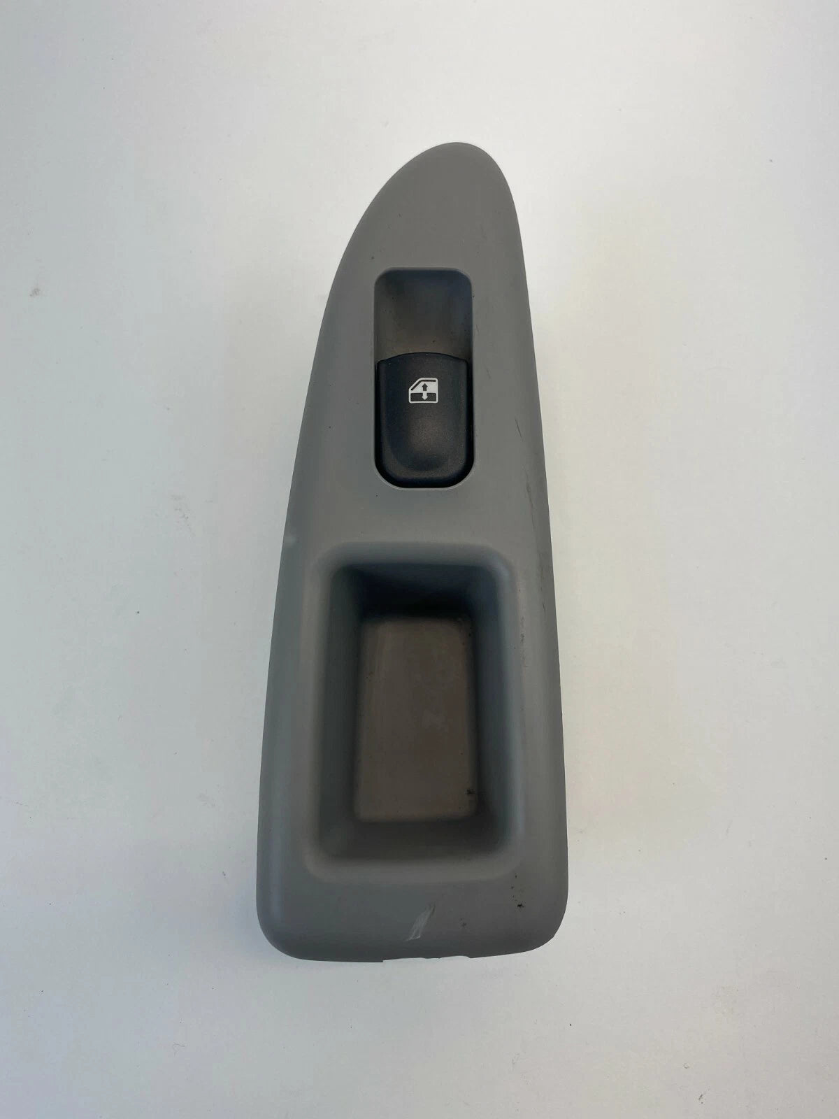 06-08 KIA OPTIMA REAR LEFT SIDE DOOR POWER WINDOW CONTROL SWITCH 93580-2G000 OEM
