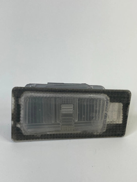 11-16 HYUNDAI ELANTRA REAR TRUNK LEFT LICENSE PLATE LIGHT LAMP 92501-1M4 OEM