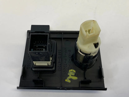 2012-2015 TOYOTA PRIUS CENTER CONSOLE PANEL POWER OUTLET JACK AUX 58819-47010