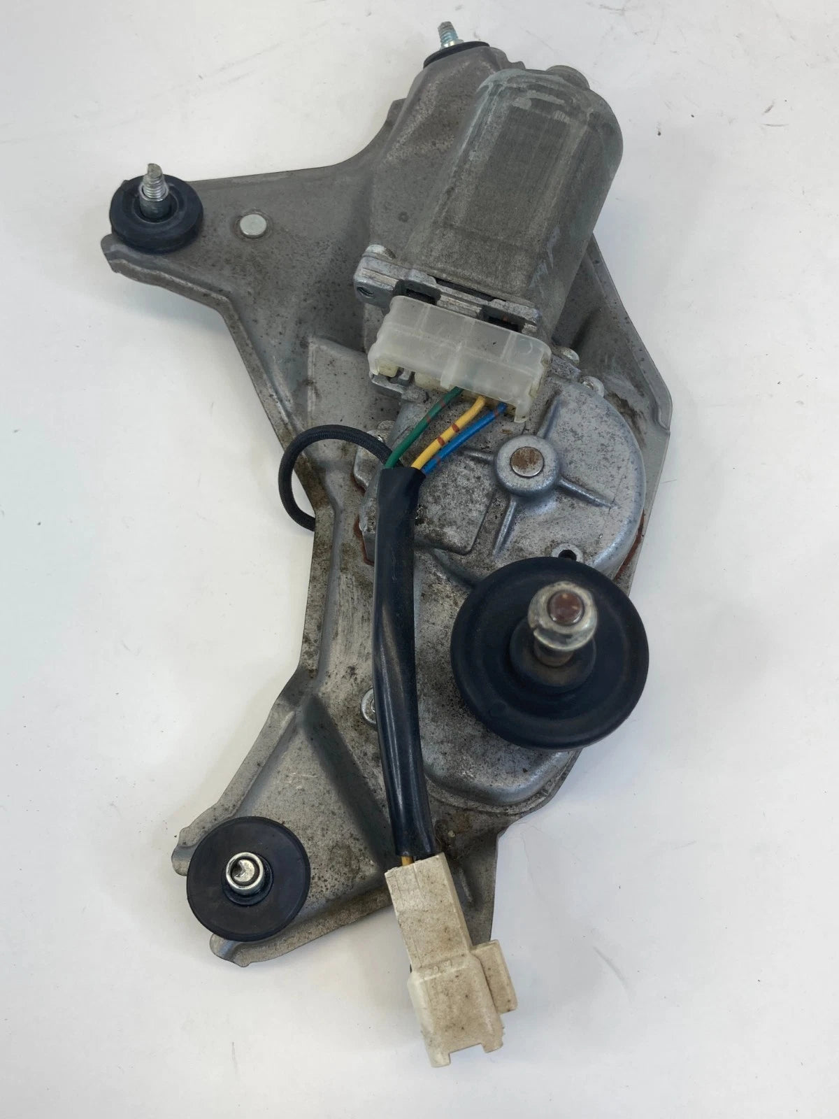 2004-2009 TOYOTA PRIUS HATCHBACK REAR WINDOW WIPER MOTOR DENSO 85130-47010 OEM