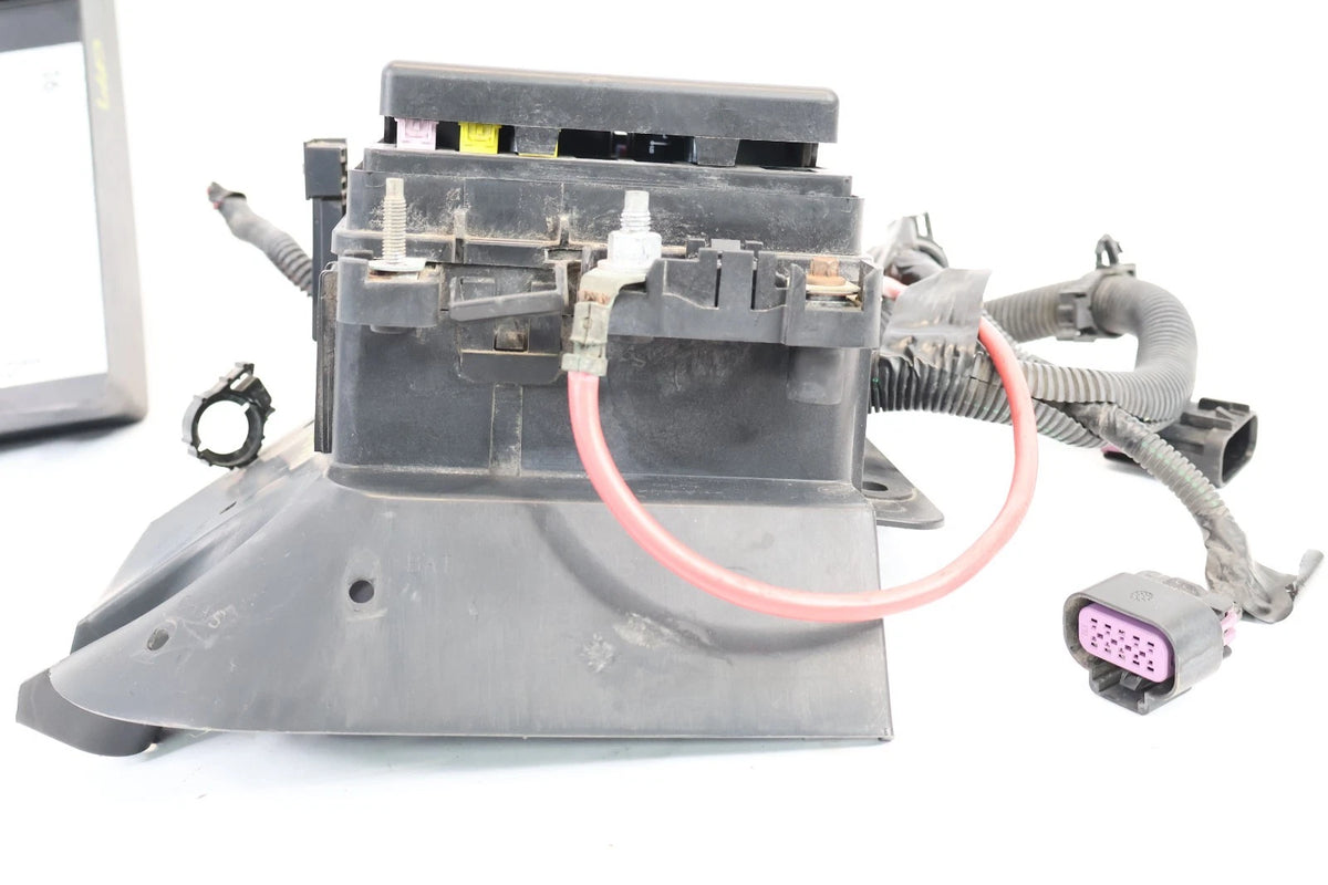 2002 2003 CHEVY TRAILBLAZER 4.2L ENGINE FUSE RELAY BOX JUNCTION BLOCK ASSY OEM