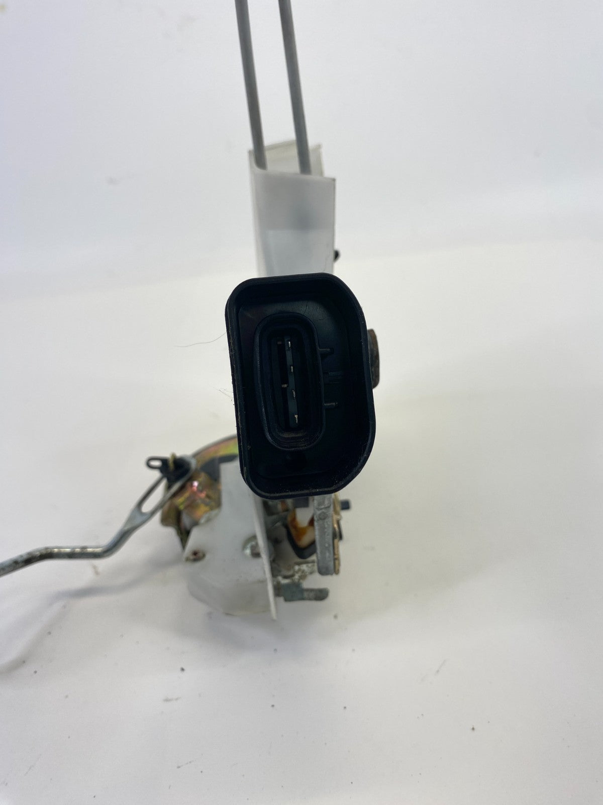 2000-2004 Toyota Avalon Rear Right Door Lock Latch Release Actuator OEM