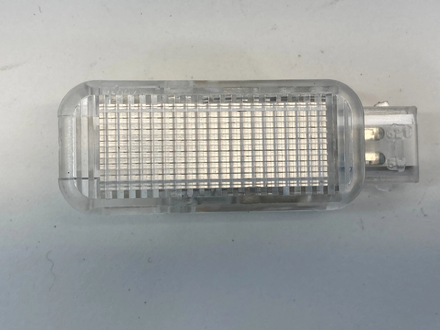 2006-2018 AUDI A6 FRONT RIGHT PASSENGER SIDE DOOR PANEL COURTESY LIGHT LAMP OEM