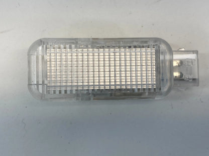 2006-2018 AUDI A6 FRONT RIGHT PASSENGER SIDE DOOR PANEL COURTESY LIGHT LAMP OEM