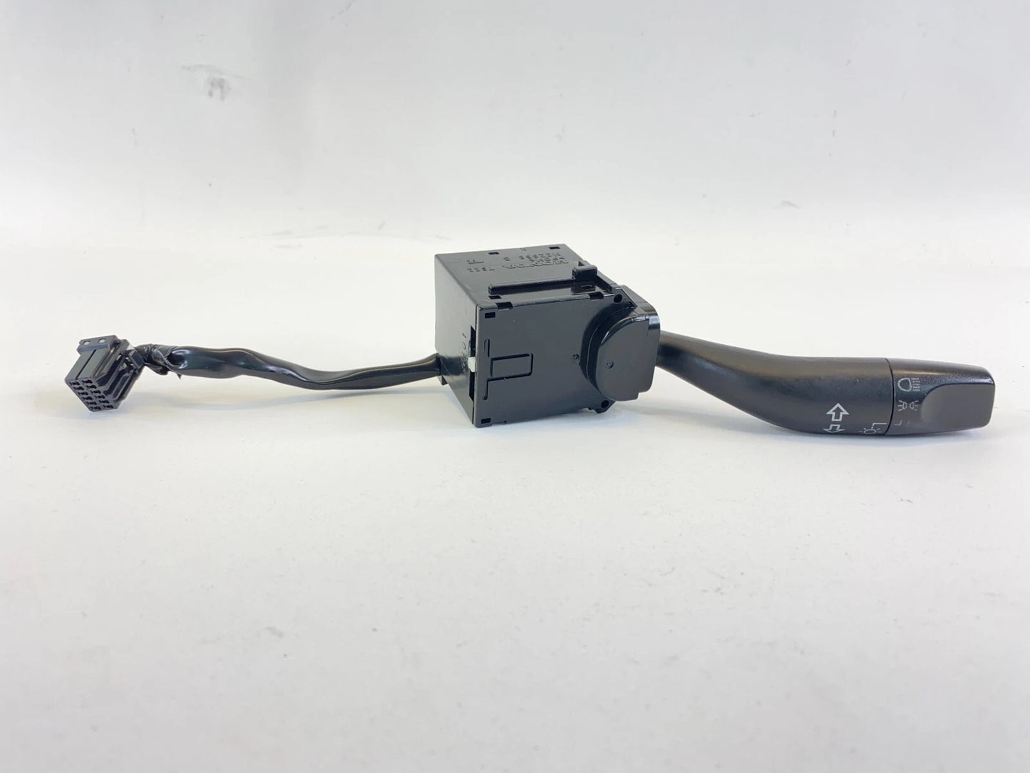 2004 2005 ACURA TSX FRONT HEADLIGHT & TURN SIGNAL CONTROL SWITCH M22658 OEM
