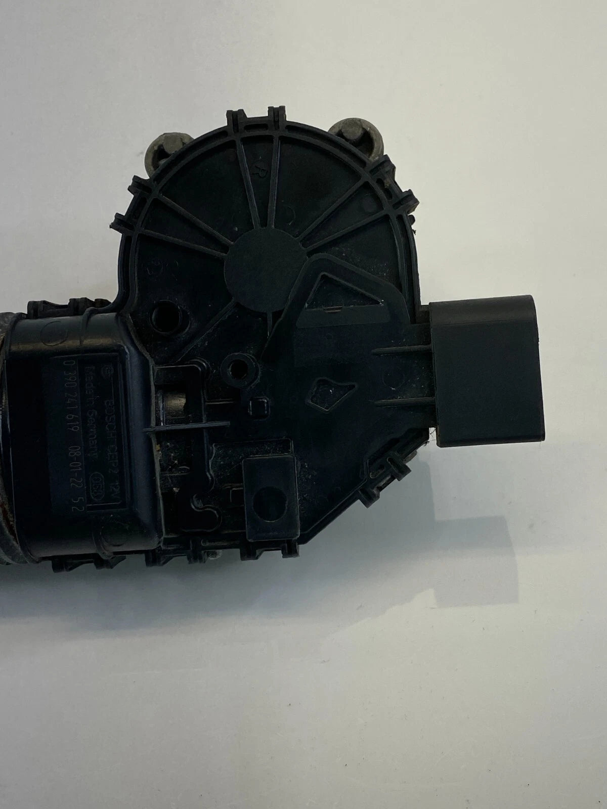 2009-2020 DODGE JOURNEY WINDSHIELD FR WIPER MOTOR ASSEMBLY BOSCH OEM 0390241619