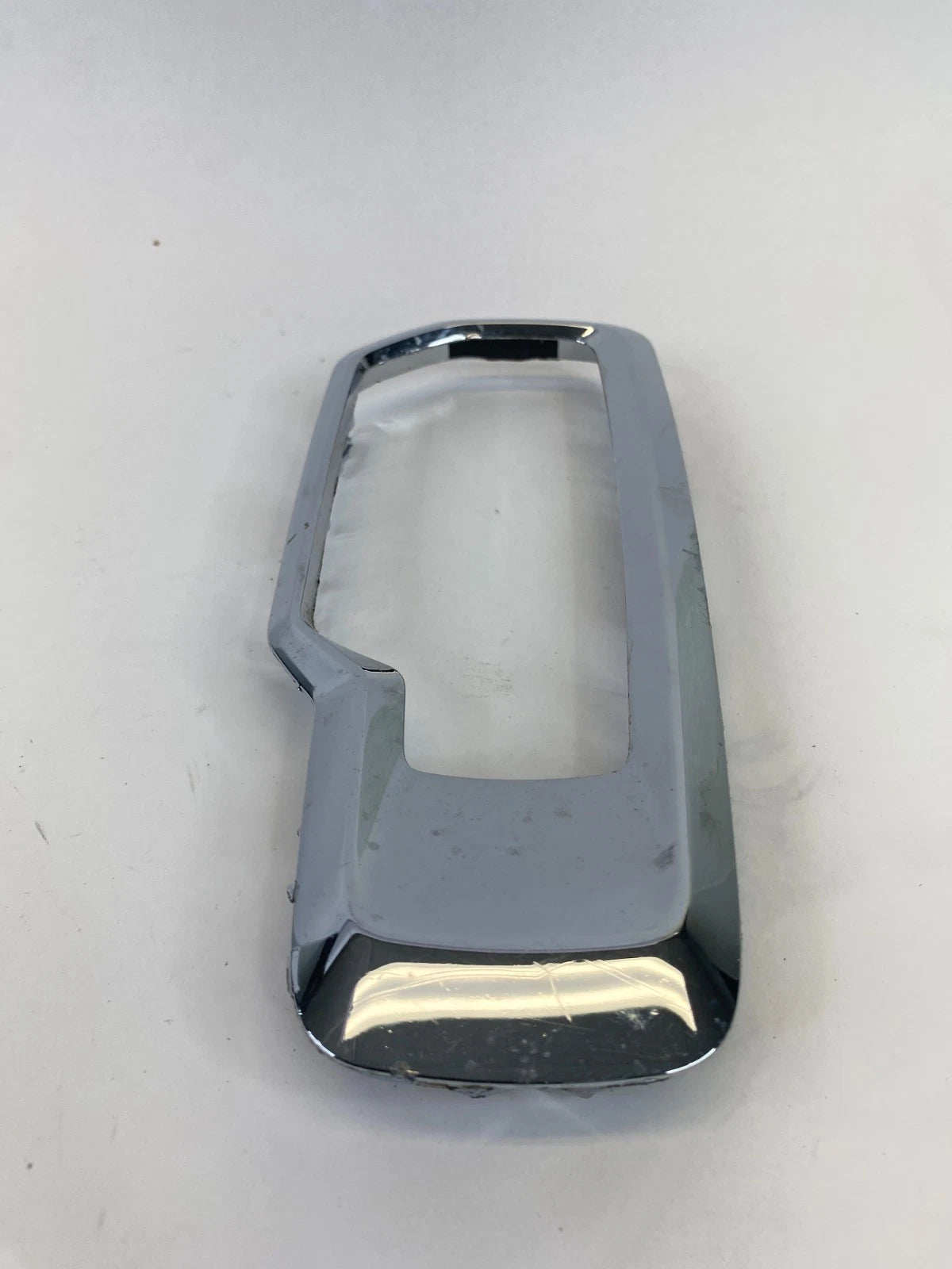2010-2017 CHEVROLET EQUINOX CENTER CONSOLE SURROUND SHIFTER BEZEL 20885260 OEM