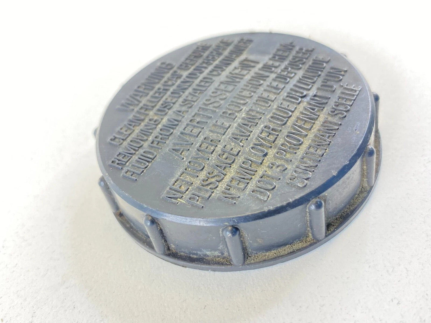 1991-1996 JEEP CHEROKEE 4.0L BRAKE FLUID CLEAN FILLER RESERVOIR COVER CAP OEM