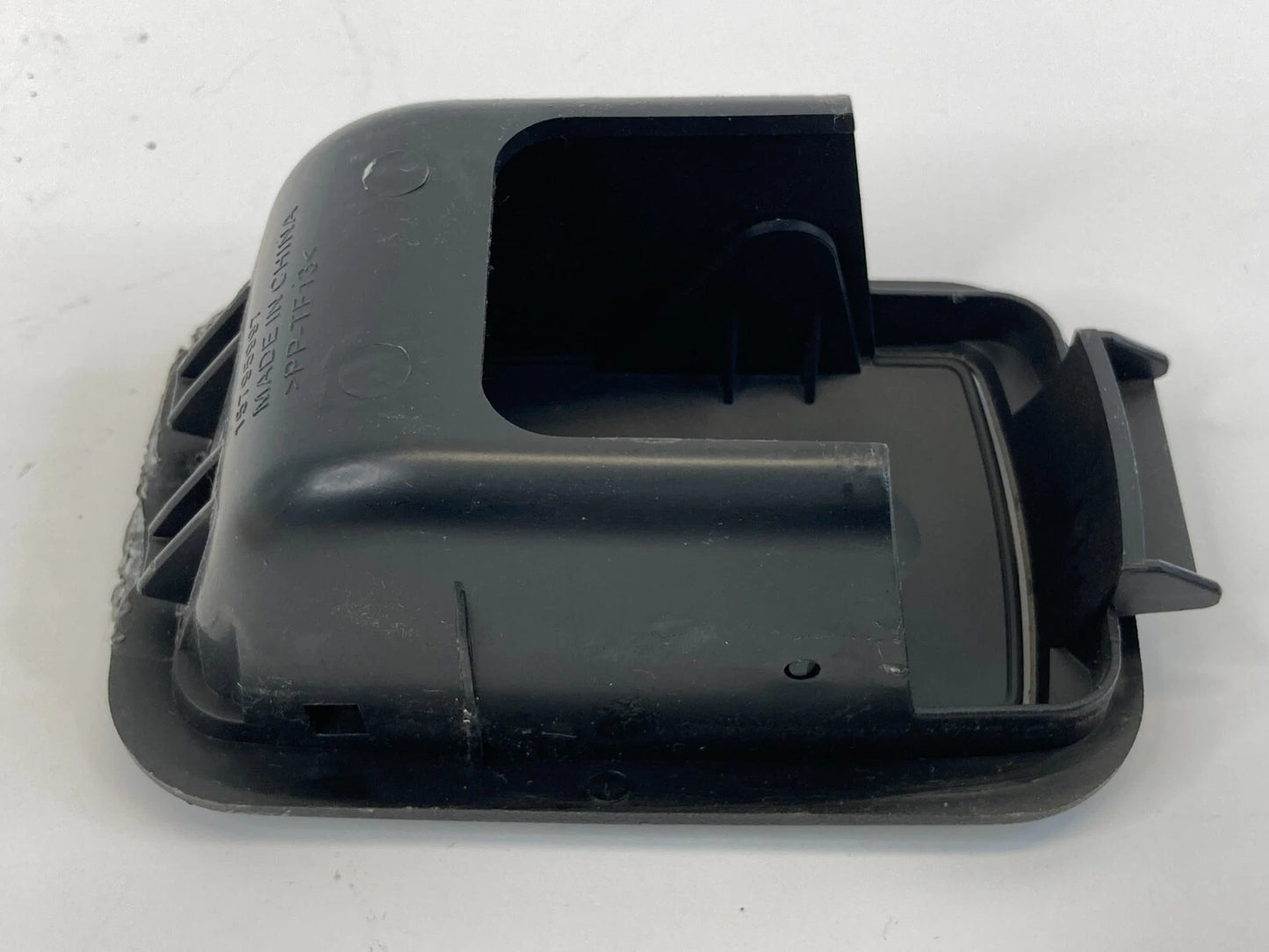 13-15 CHEVROLET MALIBU 16 LIMITED REAR SEAT ANCHOR TETHER COVER OEM 15795997