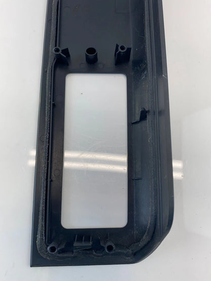 2007-2010 JEEP PATRIOT FRONT RIGHT PASSENGER SIDE DOOR WINDOW SWITCH BEZEL TRIM