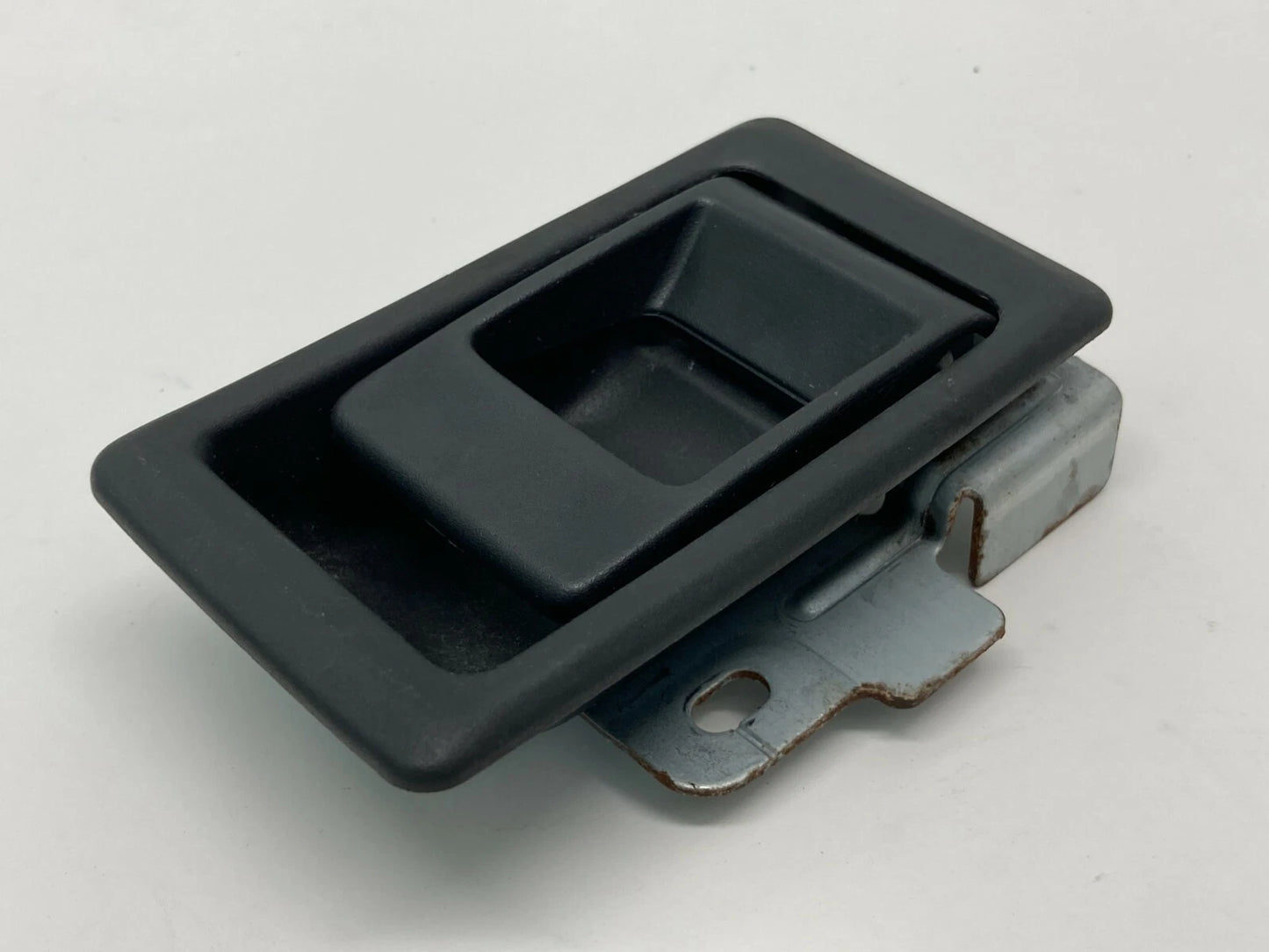 1994-1999 Land Rover Discovery Rear Left Side Interior Inner Door Handle OEM