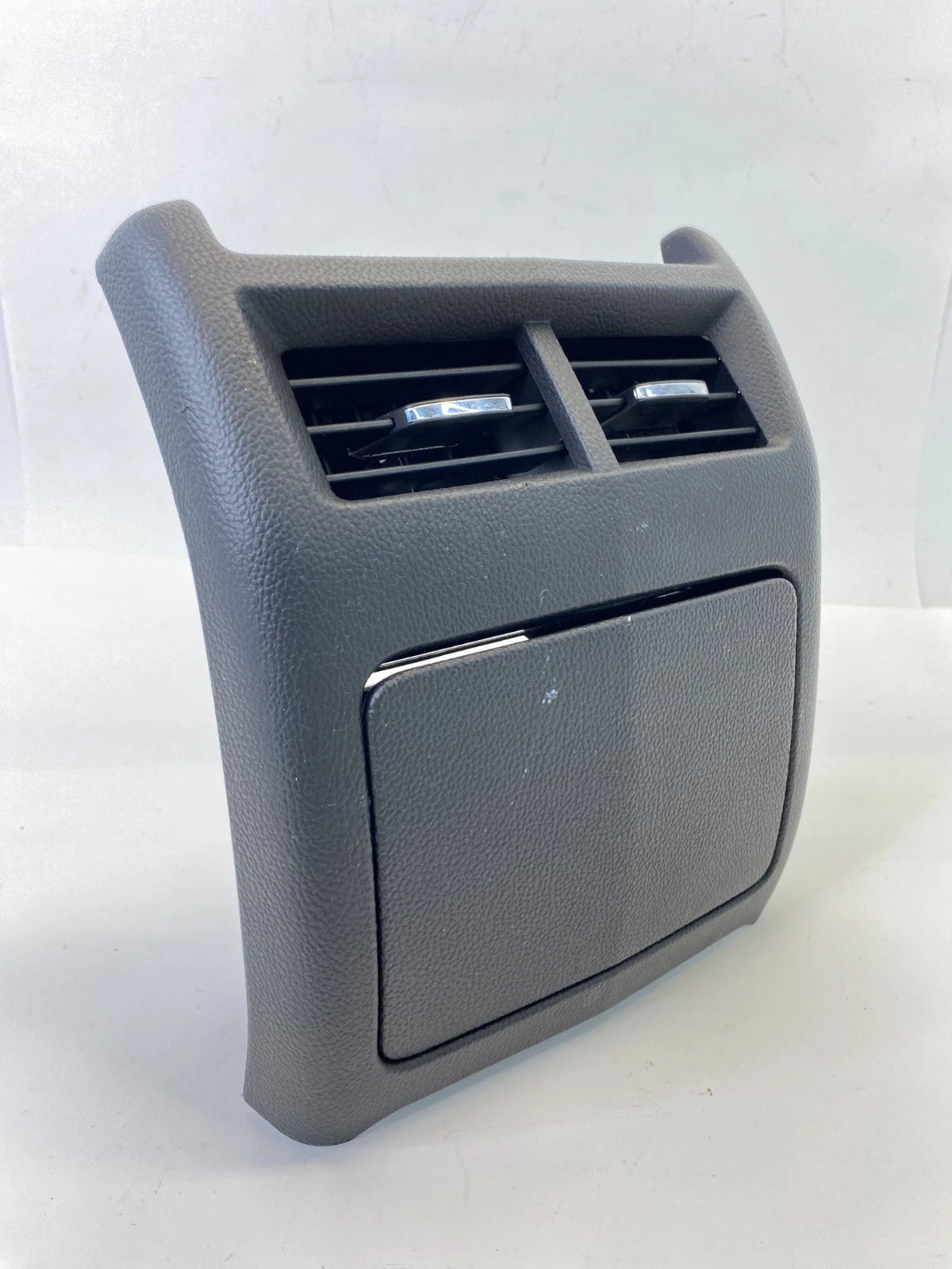 2013 2014 CADILLAC ATS REAR CENTER CONSOLE REAR LID COVER PANEL W/ POWER OUTLET