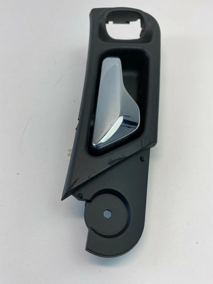 2006 2007 MERCEDES-BENZ C280 INNER DOOR HANDLE REAR RIGHT BLACK SILVER A3185