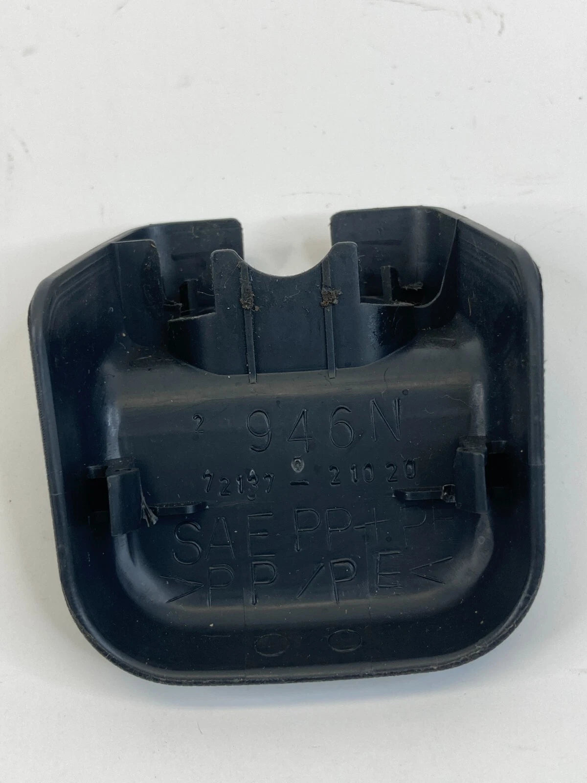 2005-2010 SCION TC FRONT SEAT REAR LEFT HAND TRACK BOLT COVER 72137-21020 OEM