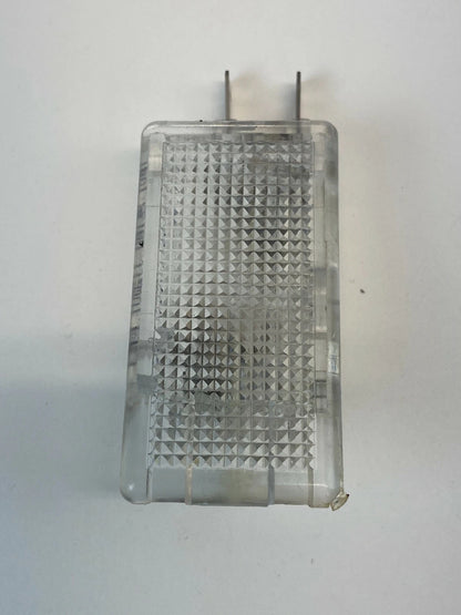 2003-2011 SAAB 9-3 93 SEDAN REAR CARGO TRUNK DOME ROOF LIGHT LAMP ASSEMBLY OEM