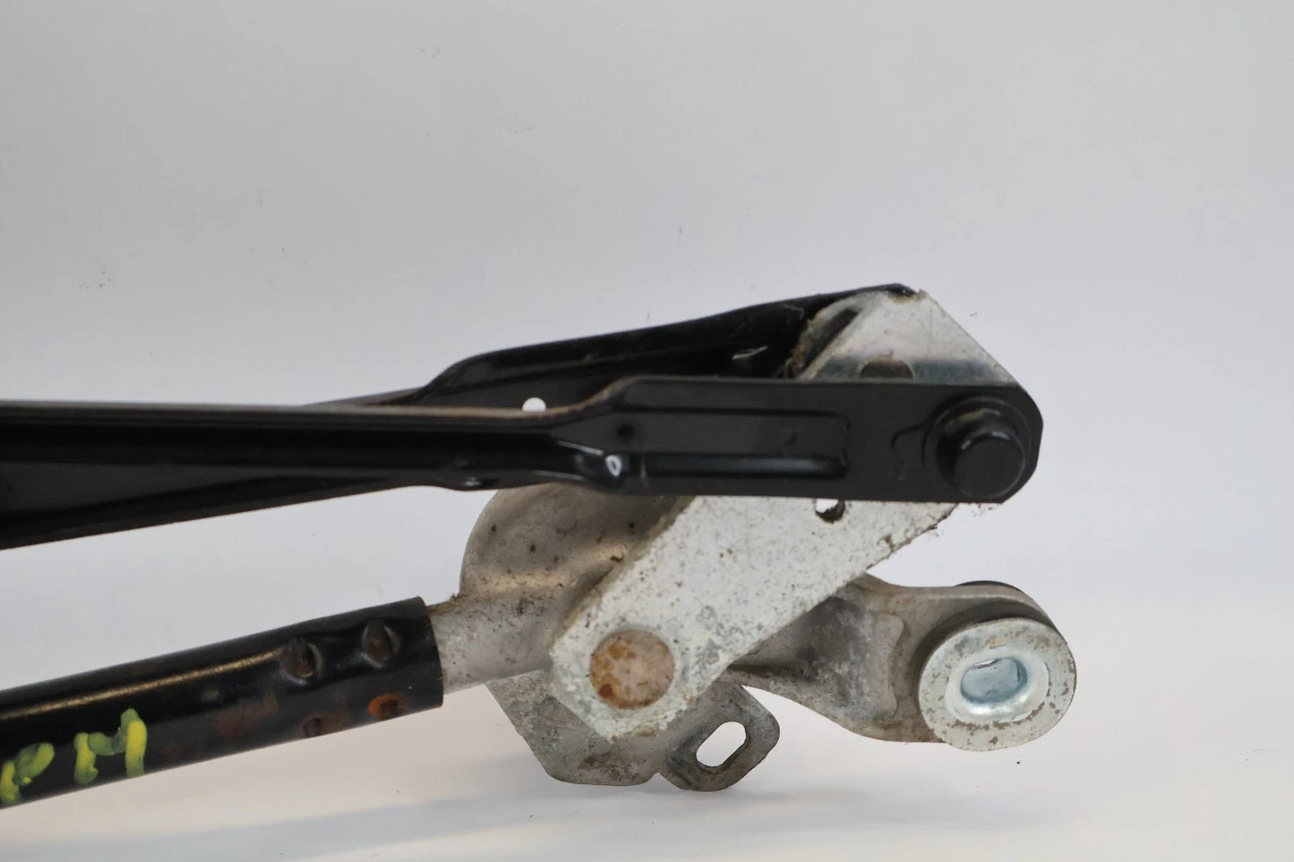 2012-2017 HYUNDAI ACCENT FRONT WIPER MOTOR W/ LINKAGE TRANSMISSION 98110-1R000