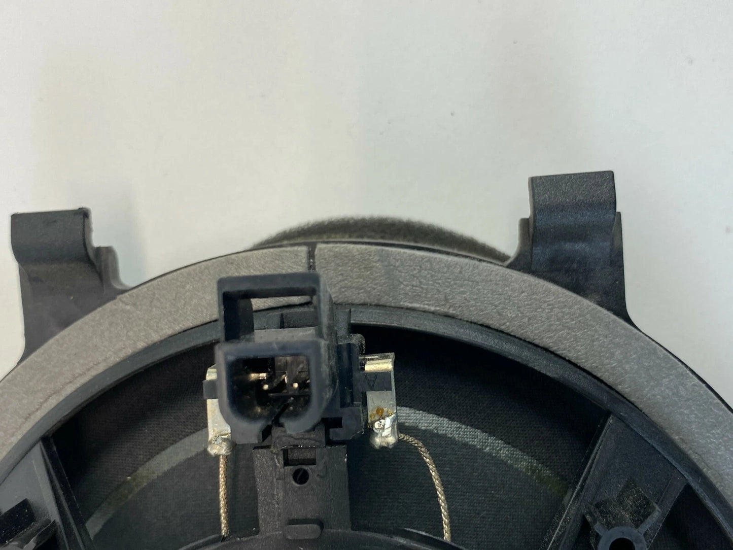 2005-2007 SATURN RELAY 2005-2008 UPLANDER REAR TRUNK AUDIO SPEAKER 15192615 OEM