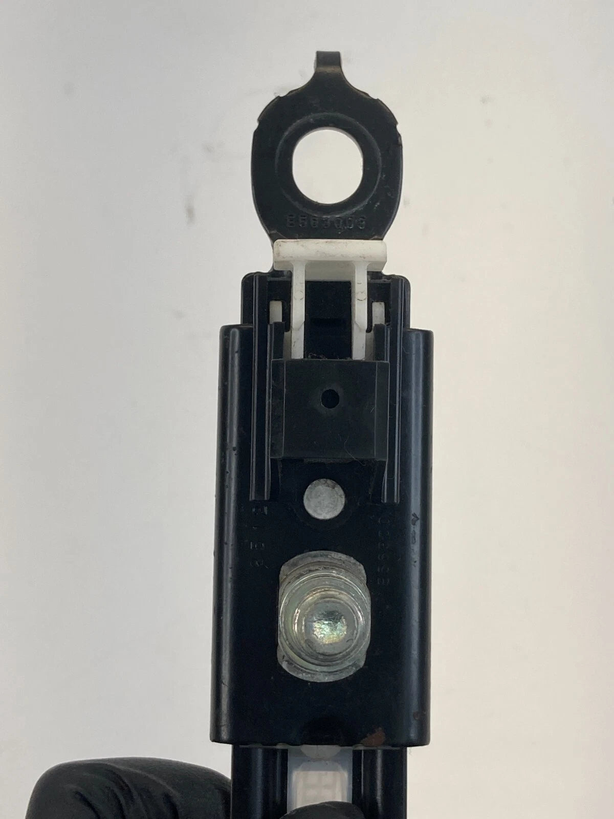 2010-2015 TOYOTA PRIUS FRONT RIGHT PASSENGER SIDE SEAT BELT HEIGHT ADJUSTER OEM