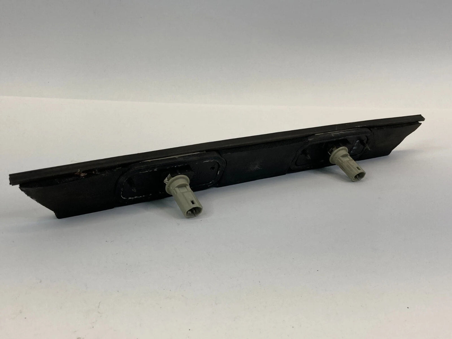 1993 1994 LEXUS LS400 REAR TRUNK HATCH LICENSE PLATE LIGHT LAMP ASSEMBLY OEM