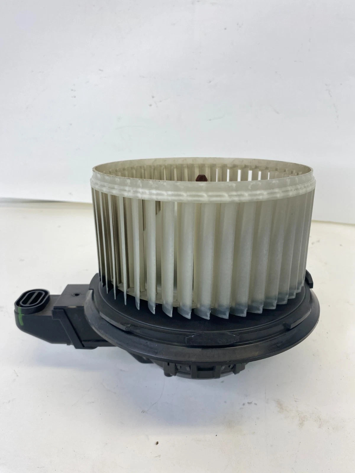 2012-2019 FORD TAURUS AC A/C HEATER FAN BLOWER MOTOR HVAC 8A8H-19846-AC OEM