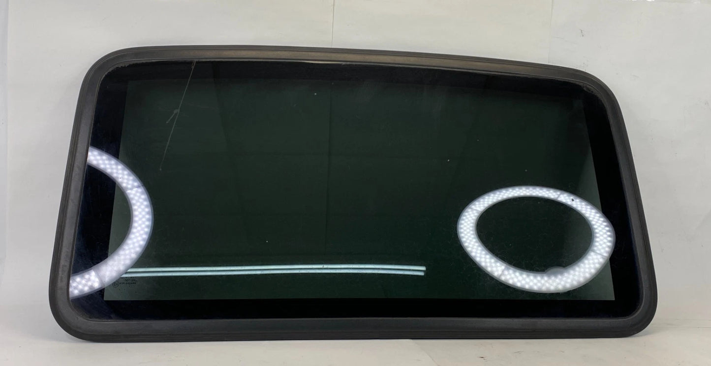 2003-2008 PONTIAC VIBE MATRIX POWER SUNROOF MOONROOF GLASS PANEL OEM