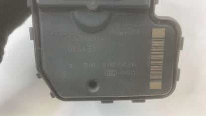 2008 2009 JEEP GRAND CHEROKEE 4.7L THROTTLE BODY THROTTLE VALVE 53032837AA OEM