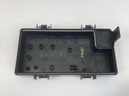 2009 2010 DODGE JOURNEY 3.5L A/T ENGINE FUSE RELAY BOX COVER CAP LID R62337-001