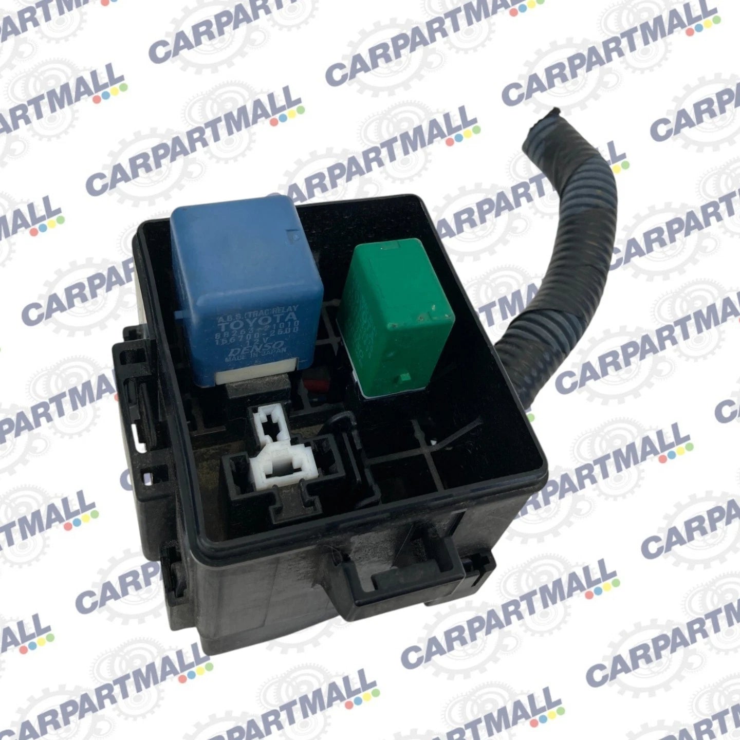2004-2006 LEXUS LS430 4.3L ENGINE COMPARTMENT FUSE RELAY BOX MODULE OEM
