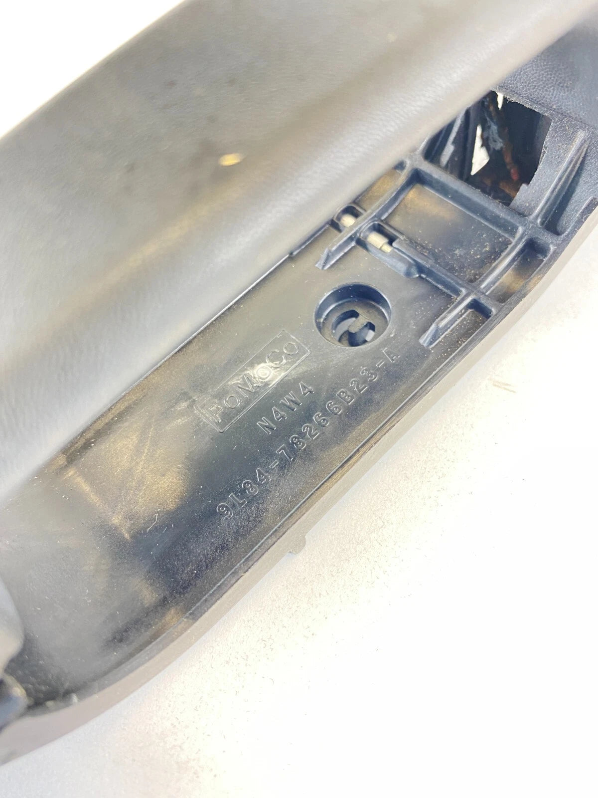 2008-2012 FORD ESCAPE REAR LEFT SIDE EXTERIOR DOOR HANDLE 9L84-78266B23-A OEM