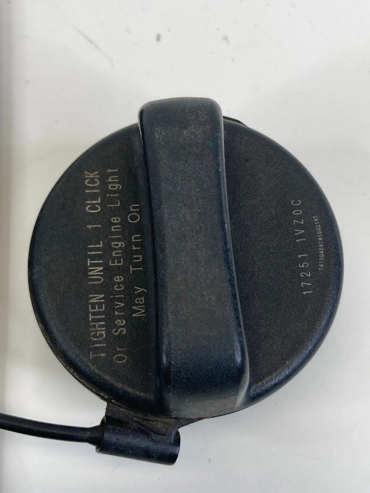 2011-2017 Nissan Quest SPORTS VAN Fuel Filler Door Gas Lid Cover w/ Cap OEM