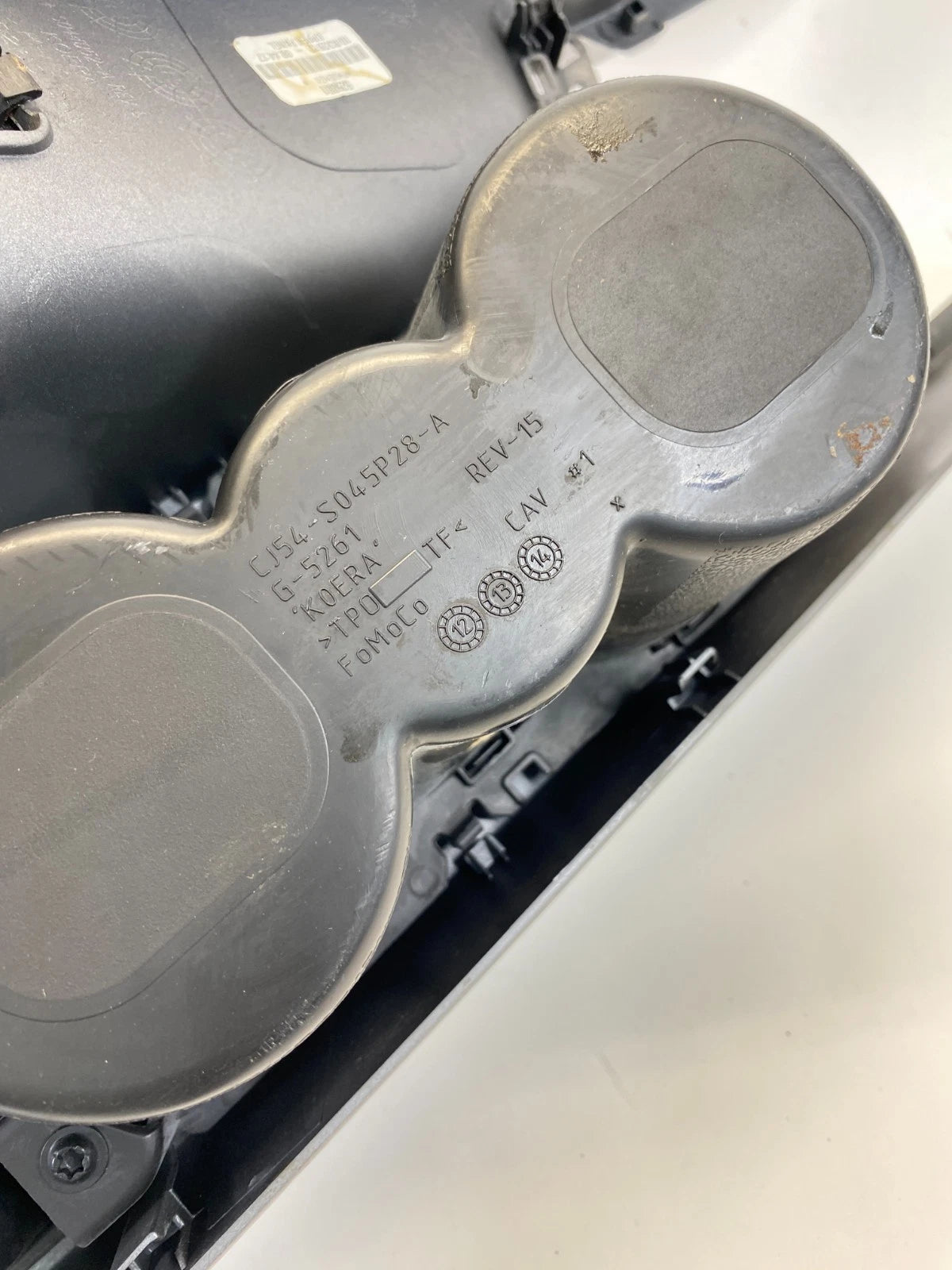 13-16 FORD ESCAPE CENTER CONSOLE SHIFTER TRIM BEZEL W/ CUP HOLDER CJ54-S045P28-A