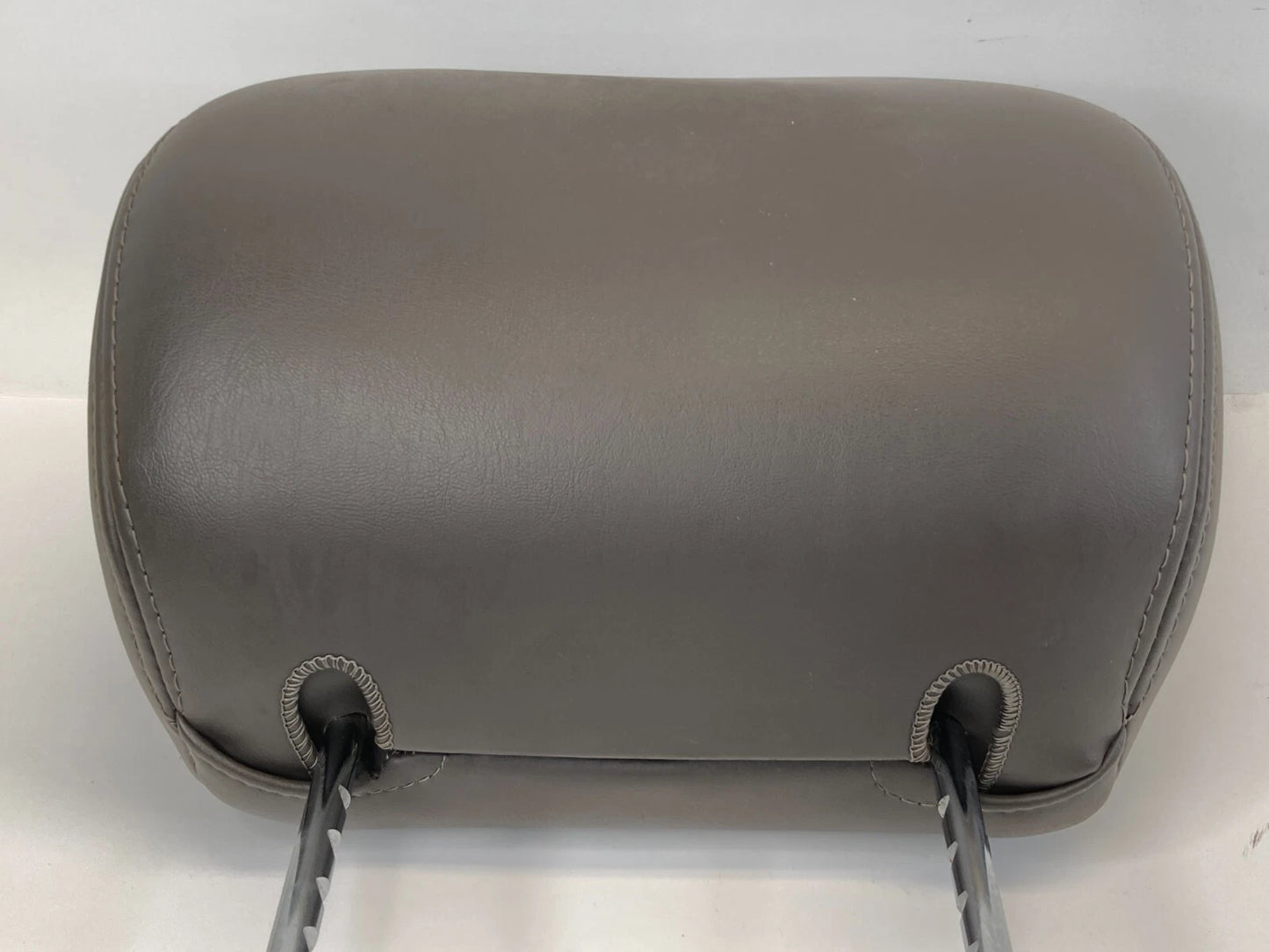 2002 02 CHRYSLER PT CRUISER FRONT LEFT DRIVER SIDE SEAT HEADREST HEAD REST OEM