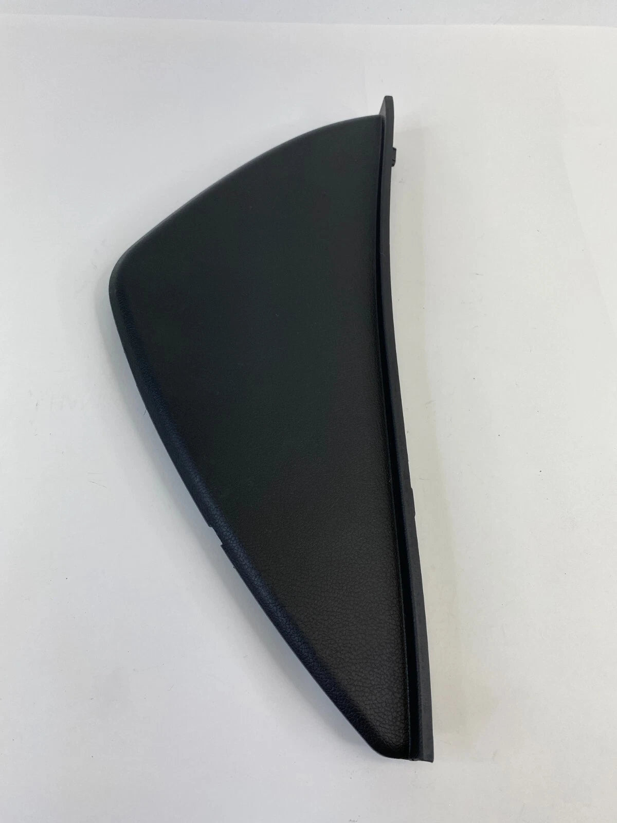 2011-2014 HYUNDAI SONATA RIGHT SIDE DASH END CAP COVER TRIM PANEL 84767-3S000