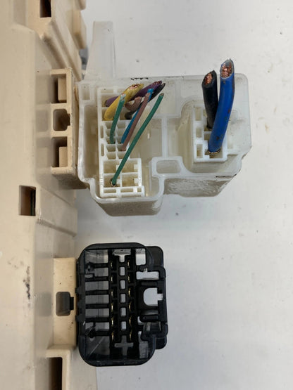 2005-2010 TOYOTA AVALON UNDER DASH INTERIOR FUSE BOX RELAY MODULE OEM