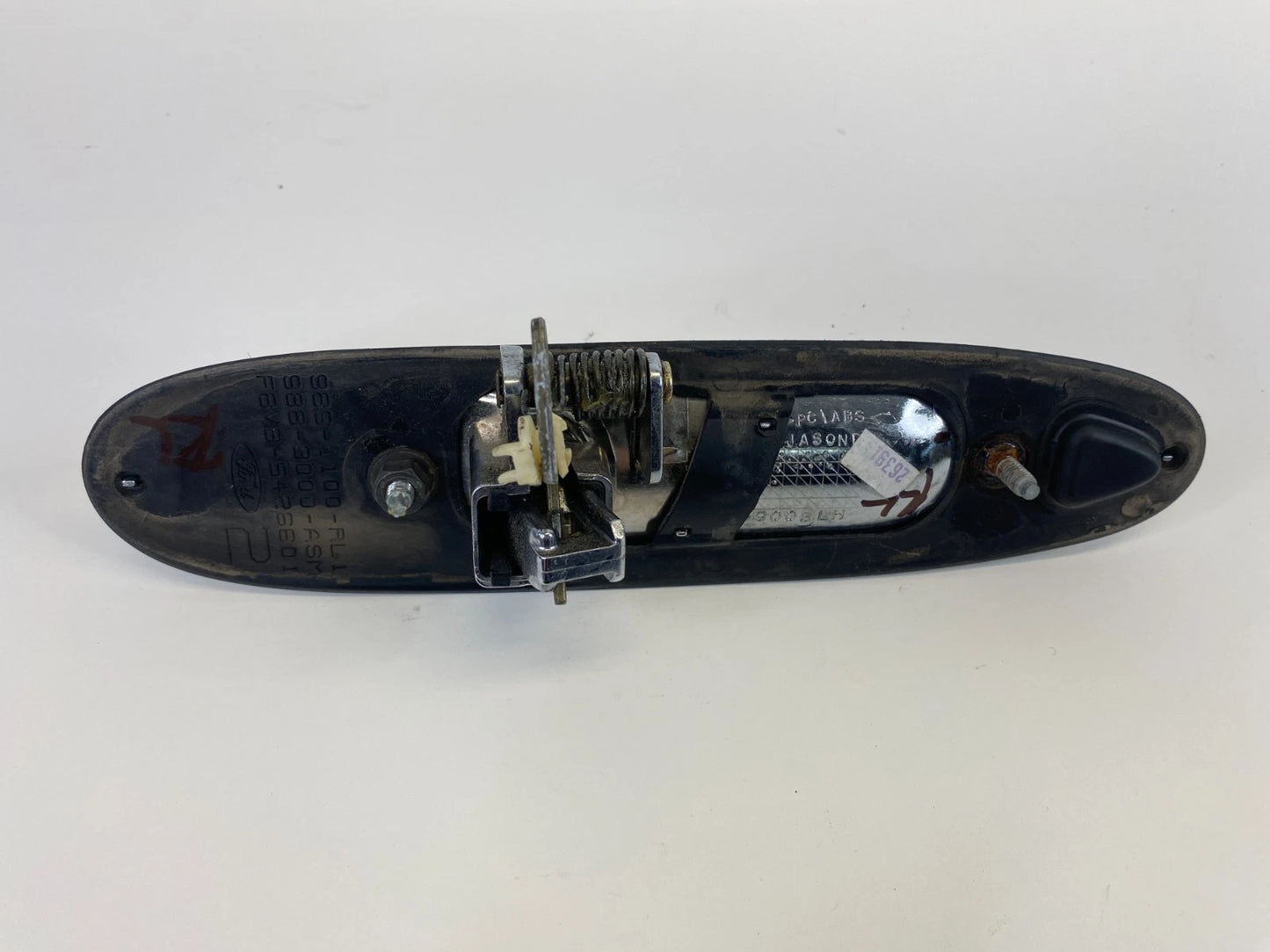 1998-2002 LINCOLN TOWN CAR REAR LEFT SIDE EXTERIOR DOOR HANDLE F8VB-5426601 OEM