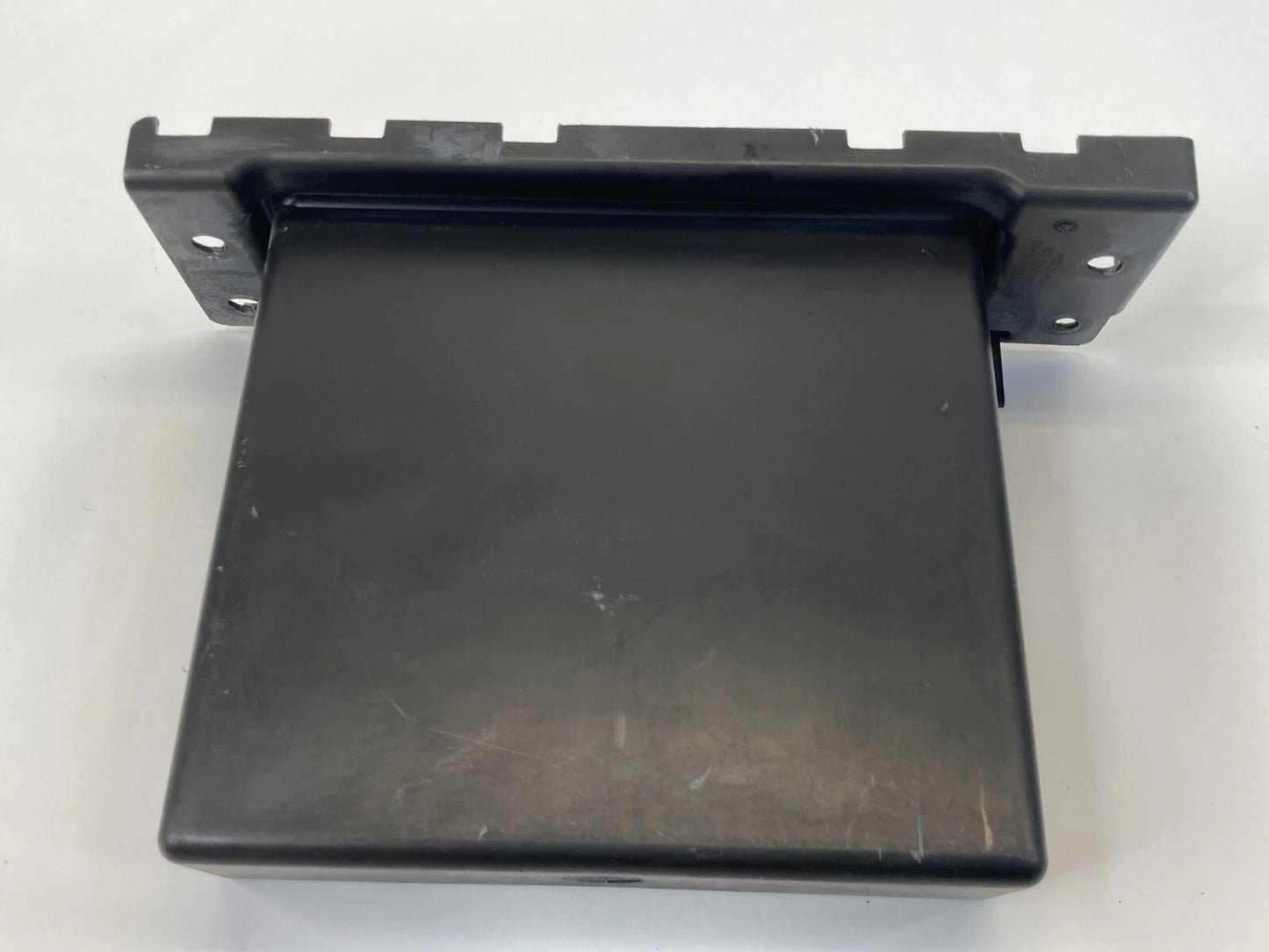 2004-2007 BMW 530I SEDAN REAR TRUNK STORAGE BIN COMPARTMENT TRAY 51477136229