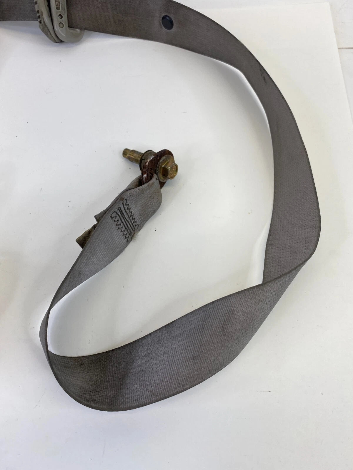 05 NISSAN ARMADA FRONT LEFT DRIVER SIDE SAFETY SEAT BELT RETRACTOR ASSEMBLY OEM